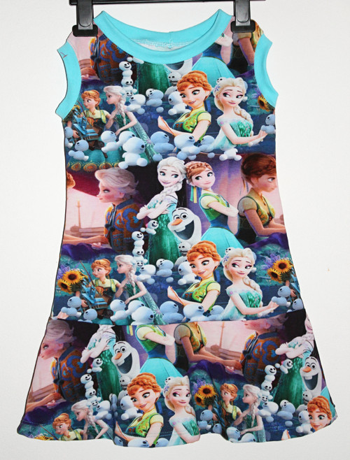 Dívčí šatičky Frozen — foto 1