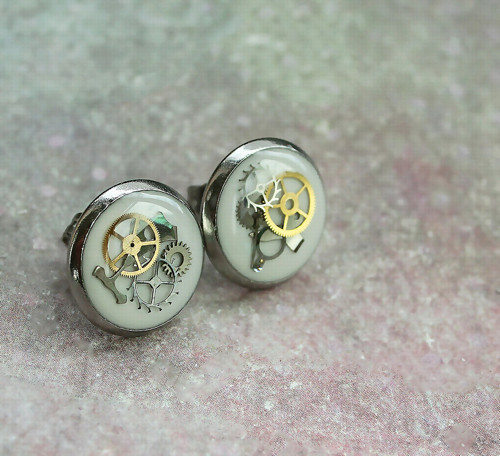 White circles — foto 1