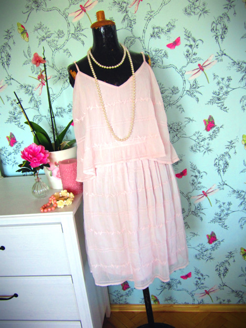 Šaty powder pink éterické — foto 1