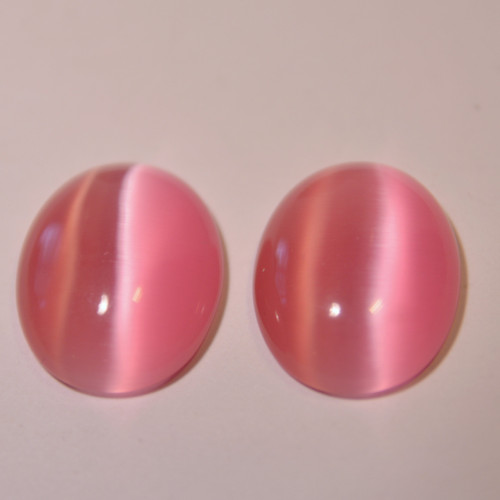 KOC3275 Kabošon kočičí oko 20x15 mm /pink