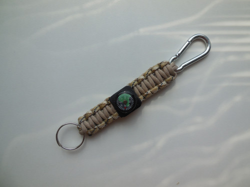 Paracord klíčenka s kompasem — foto 1
