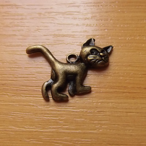 Kocour - starobronz - 29mm x 21mm