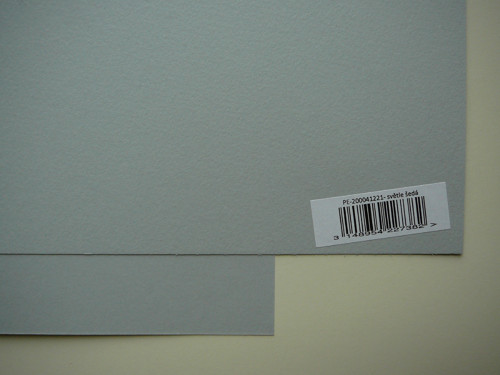 Jednobarevná čtvrtka 30,5x32,5 cm