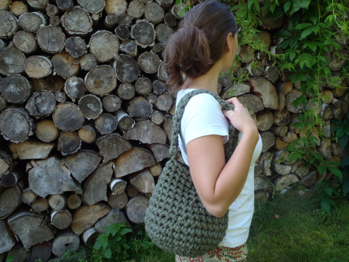Olivová kabelka — foto 1