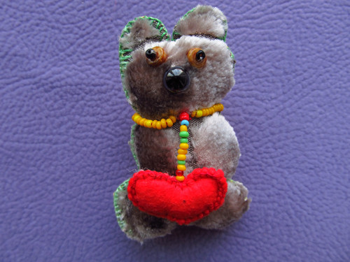 Míša Koala "Zamilovaný" s červeným srdíčkem