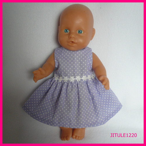 Oblečky na panenku 28cm — foto 1
