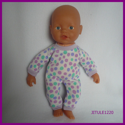 Oblečky na panenku 32 cm — foto 1