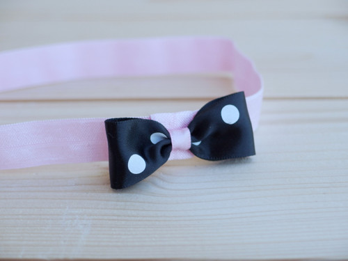 Čelenka - růžová s černou mašličkou — foto 1