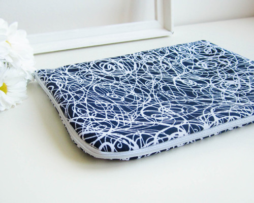 Obal na tablet klikyháky (velký) — foto 1