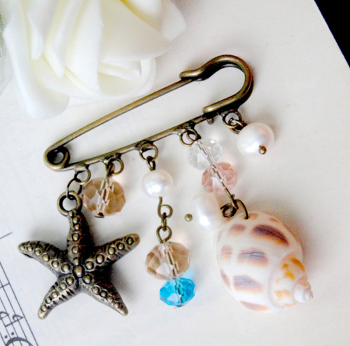 Mediterranean Sea Brooch Pin / Brož