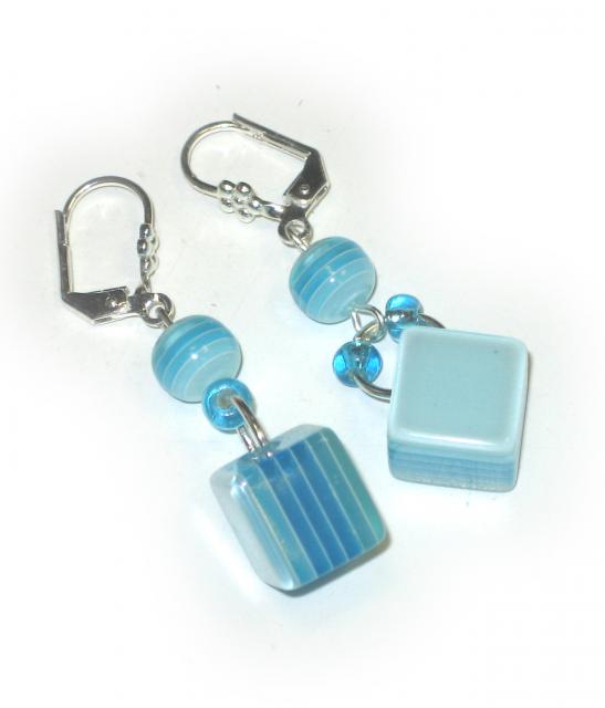 Blue cube — foto 1