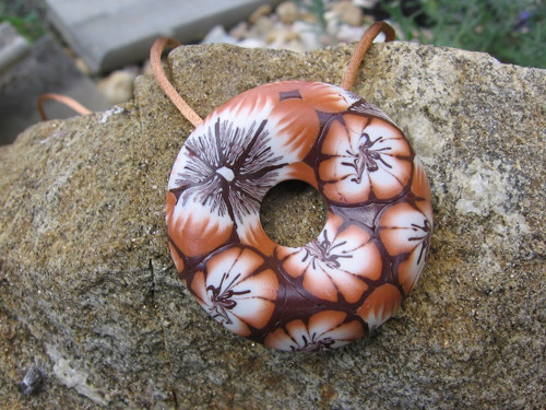 Náhrdelník-donut — foto 1