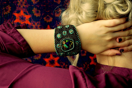 Dichroic Bracelet - vyšívaný náramek — foto 1