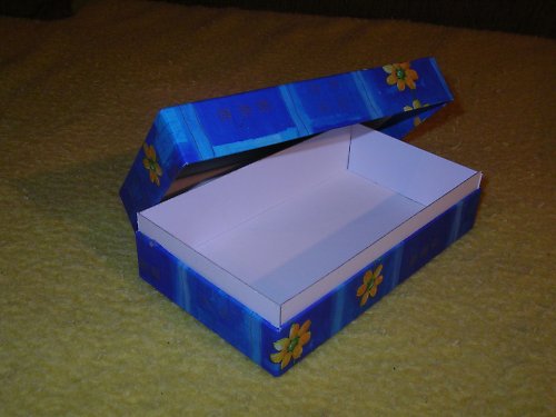 Kazeta 19 x 11 x 6 cm — foto 1