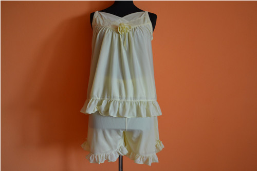 Dámské negližé - 70.léta — foto 1