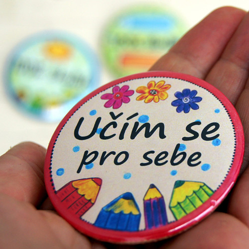 Odznáček VELKÝ pro správnou školajdu červený