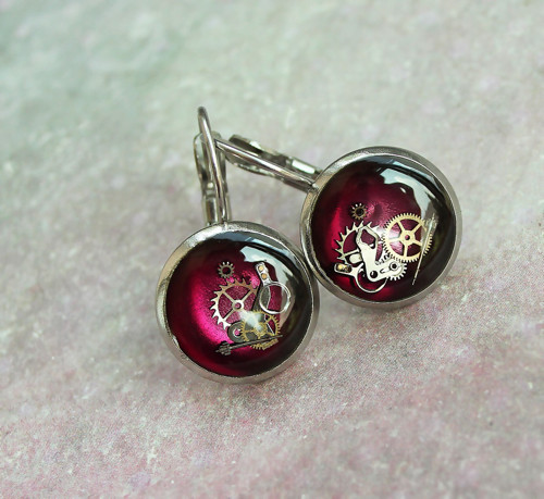 Burgundy circles — foto 1