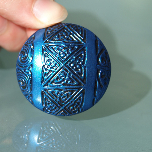 Fimošon - černomodré ornamenty - vypouklý — foto 1