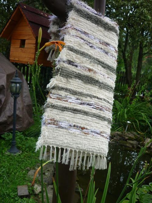 Ručně tkaný koberec 50 x 100 cm — foto 1