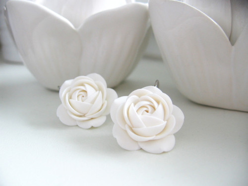 White dream, visací náušnice