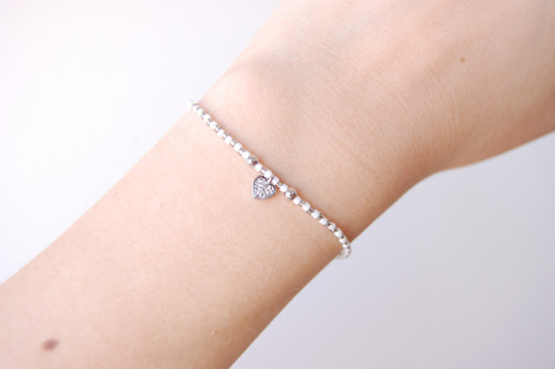 Love Is All You Need (100) — foto 1