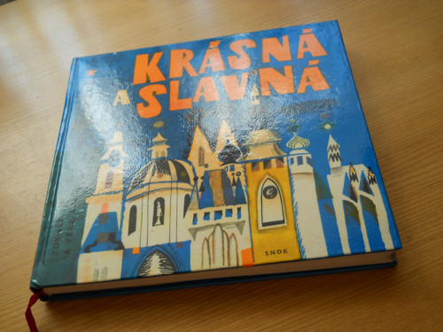 Krásná a slavná — foto 1