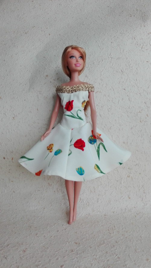 Šatičky pro Barbie — foto 1