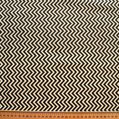 Černobílá zig zag — foto 1