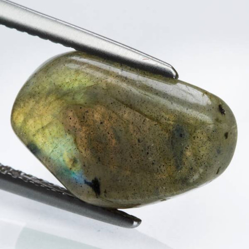 Labradorit -- Madagaskar -- 5,76ct
