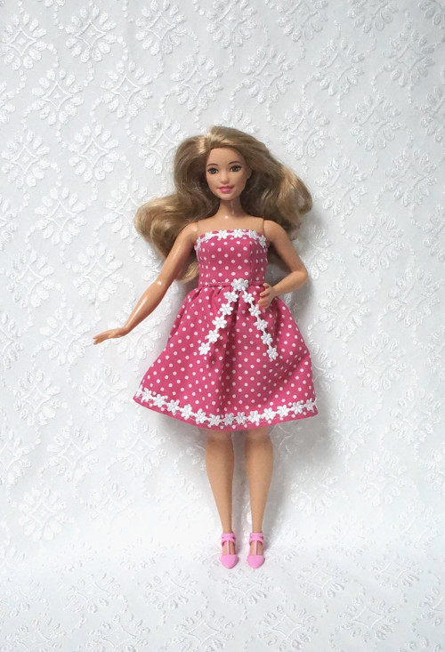 Šaty pro Barbie 2016 - baculku — foto 1