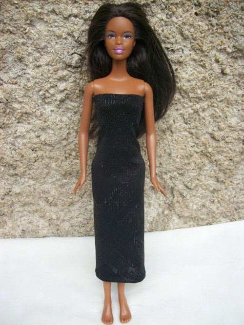 Šaty pro Barbie — foto 1