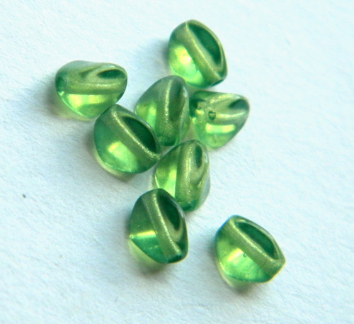 Pohanka zelená - skleněné korálky 5x4 mm - 70 ks