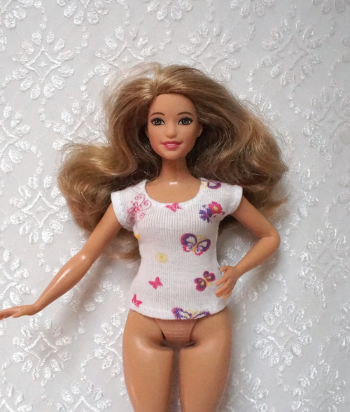 Tričko pro Barbie 2016 - curvy - baculku — foto 1