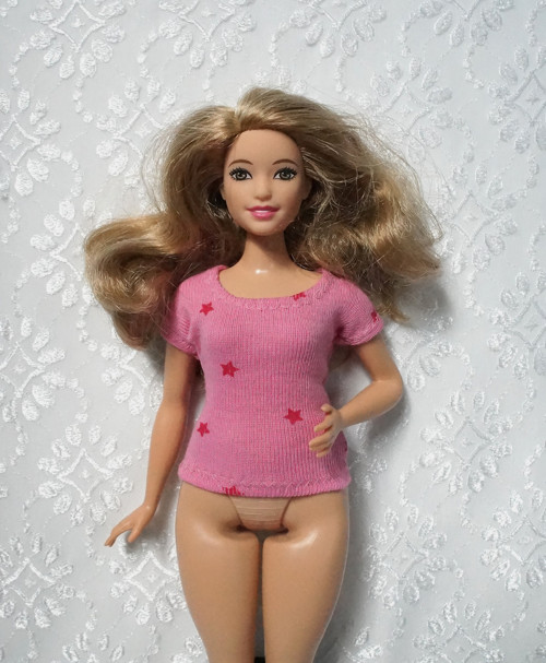 Tričko pro Barbie 2016 - curvy - baculku — foto 1