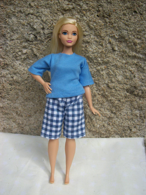 Bermudy pro Curvy Barbie — foto 1