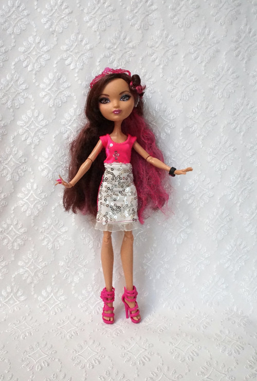 Šaty pro MH / Ever After High — foto 1