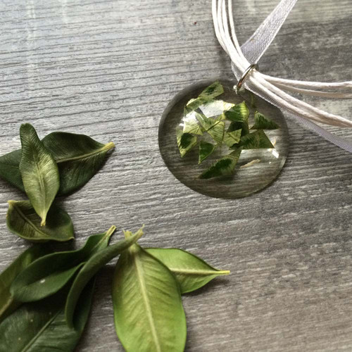 Náhrdelník Folium zelená — foto 1