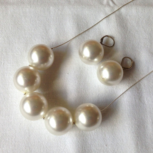 Minimalistické perle s nášnicemi — foto 1