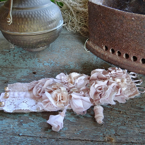 Silk boho romance - ručně šitý náramek — foto 1