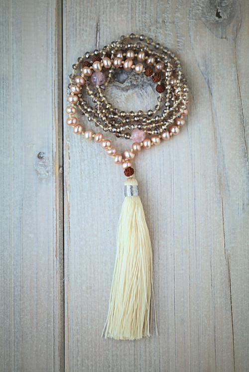 Boho Náhrdelník s Rudrakšou & Perly — foto 1