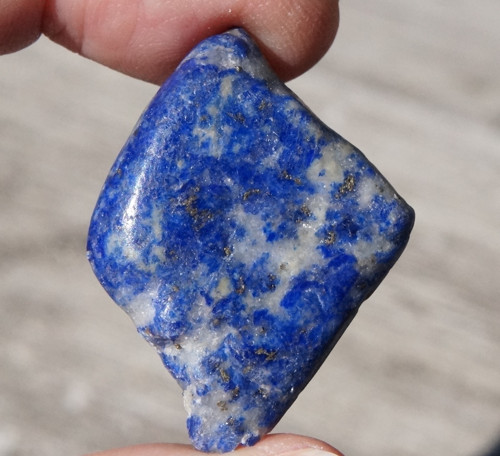 Nedoleštěný lapis lazuli D5898 — foto 1