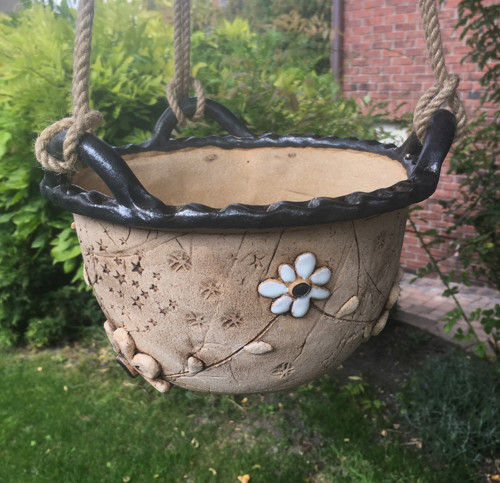 Závěsný květináč — foto 1