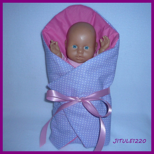 Oblečky na panenku 26 - 28cm — foto 1