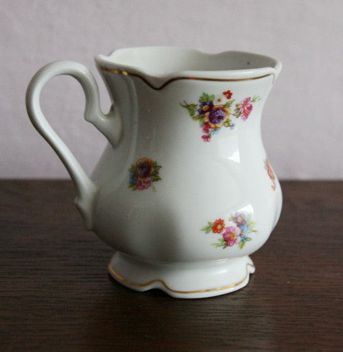 Porcelánový krasavec - hrníček značky Leander — foto 1
