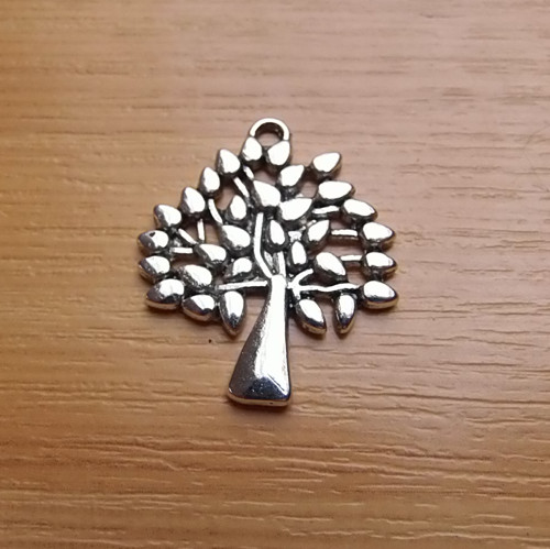 Strom - přívěsek - starostříbro - 29mm x 23mm — foto 1