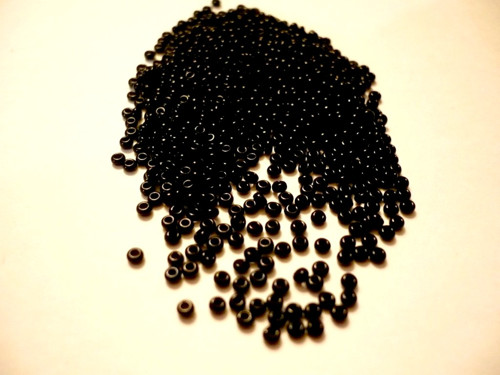 Rokjal černý, vel. 10 (2 mm), 25 g