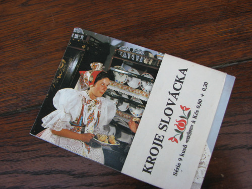 Kroje Slovácka...soubor pohlednic