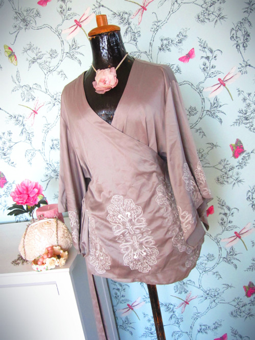 Kardigan-kimono střibřité — foto 1