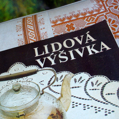 Lidová výšivka - časopis — foto 1