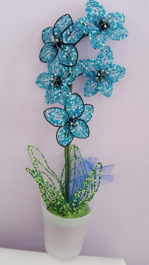 Orchidej z korálků — foto 1